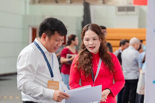 Bước đi cần thiết để đổi mới mô hình quản trị trường học hiện đại