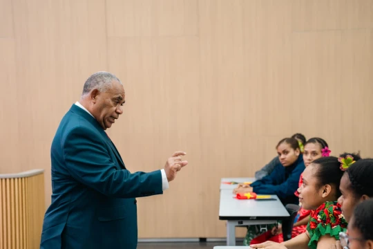 Thủ tướng nước Cộng hòa Vanuatu gặp gỡ sinh viên tại TPHCM