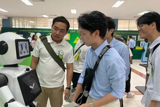 Triết lý giáo dục thời đại số: Giữ gìn giá trị con người