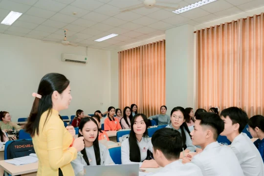 Nền móng thể chế cho chu kỳ phát triển mới của giáo dục