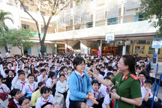 2.000 học sinh Đà Nẵng 'nói không' với pháo tự chế