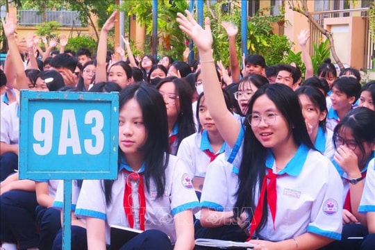 Cuộc thi Viết thư Quốc tế UPU: Giới trẻ lên tiếng về những vấn đề nóng của thời đại