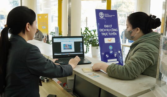 Viên chức chuyển công tác trong năm có được hưởng trọn thưởng Tết?