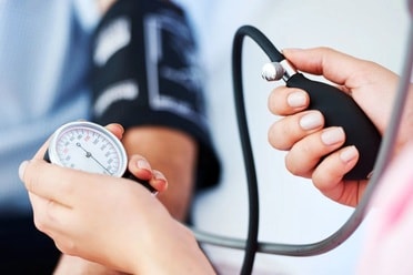 Bộ Y tế: 10 yếu tố nguy cơ làm tăng gánh nặng đột quỵ