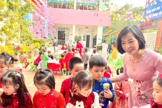 Tổ chức Tết Bính Ngọ vui tươi, an toàn, tiết kiệm trong toàn ngành Giáo dục