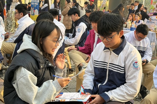 Bỏ học bạ, các kỳ thi đánh giá năng lực 'lên ngôi', học sinh sẽ phải nỗ lực hơn?