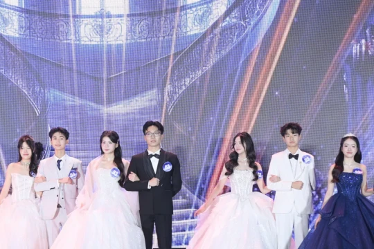 Sôi động lễ hội tỏa sáng 'Shining Festival' của học sinh Thủ đô