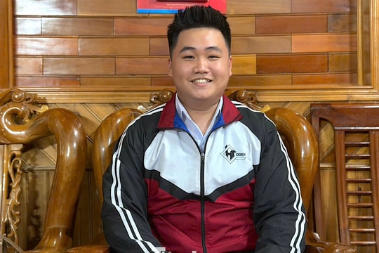 Nam sinh trường miền núi đam mê công nghệ giành giải Nhì quốc gia môn Tin học