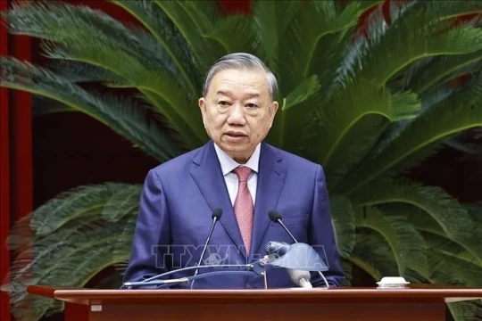 Tiến lên! Toàn thắng ắt về ta!