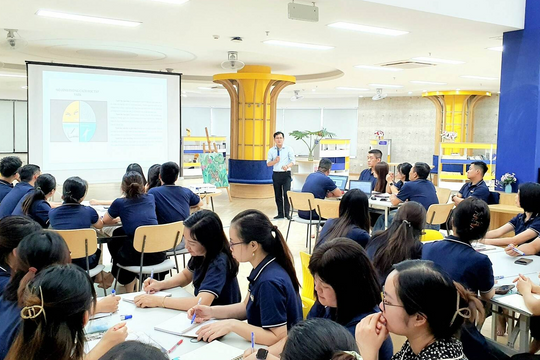 Đổi mới đào tạo giáo viên trong bối cảnh chuyển đổi số và AI