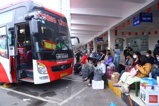Bến xe Hà Nội tăng cường 2.450 xe phục vụ dịp Tết Nguyên đán