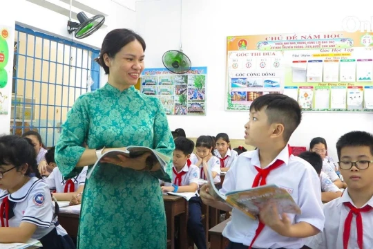 Đội ngũ nhà giáo vững niềm tin, trọn trách nhiệm