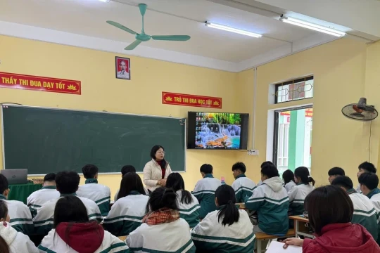 Những cách làm thiết thực nâng chất lượng giáo dục vùng cao