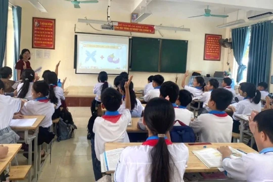 Chuyển đổi số gắn với nâng cao chất lượng giáo dục ở Trường THCS Kim Ngọc