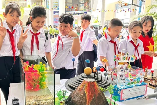 Bỏ bằng tốt nghiệp THCS: Từ 'chọn trường' sang 'chọn lộ trình'