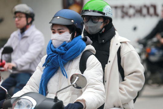 Quy tắc mặc ấm và thở đúng giúp tránh sốc nhiệt ngày rét đậm