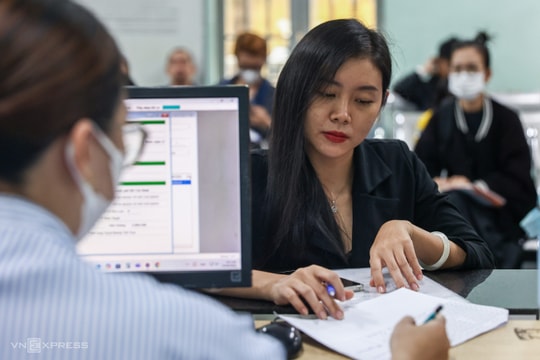 'Lách' luật để đóng BHXH thấp