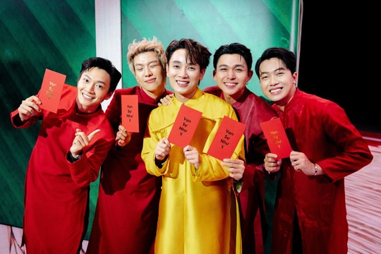 Hát nhạc Tết, Ưng Hoàng Phúc, Thanh Thảo bị chê lỗi thời