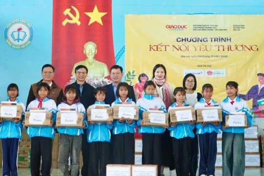 Chắp cánh ước mơ cho học sinh vùng khó: Điểm tựa bền vững cho hành trình đến lớp