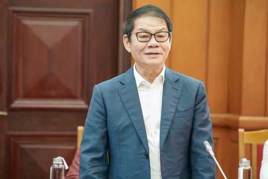 Tỷ phú Trần Bá Dương xuất hiện tại một cuộc họp quan trọng, loạt dự án trọng điểm của Thaco có tiến triển lớn