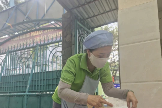 Thêm nhiều trường TPHCM dừng bữa ăn bán trú sau nghi vấn thực phẩm không an toàn