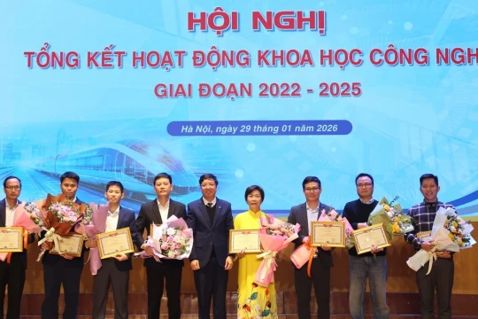 Giải phóng ‘điểm nghẽn’ trong phát triển khoa học công nghệ