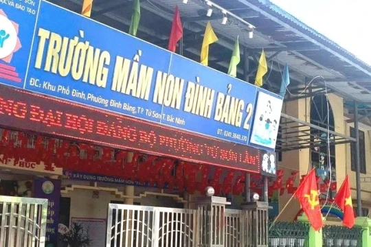 Tiền thưởng của giáo viên trường Mầm non Đình Bảng 2 được hoàn trả