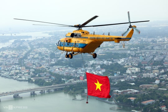 TP HCM dùng trực thăng phục vụ các điểm bầu cử sớm