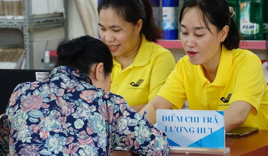 Những trường hợp dừng hưởng lương hưu, trợ cấp BHXH từ năm 2026