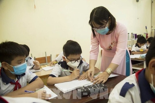 Vì sao hàng nghìn giáo viên chưa nhận được lương tháng 1?