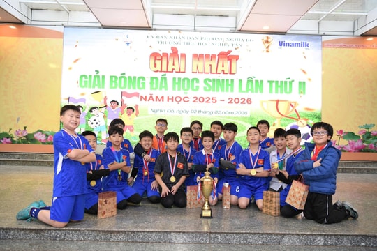 Bế mạc Giải bóng đá học sinh Trường Tiểu học Nghĩa Tân lần thứ II
