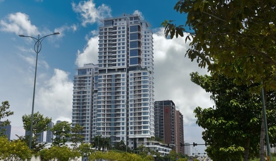 Thị trường căn hộ gặp áp lực lớn