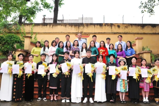 Tiếp bước thế hệ cha anh!