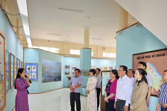 Ngành Giáo dục Cần Thơ sinh hoạt chuyên đề gắn với Địa chỉ đỏ