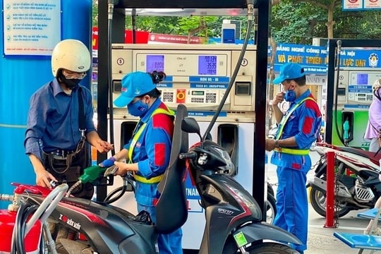 Giá xăng dầu đồng loạt tăng từ 15h hôm nay