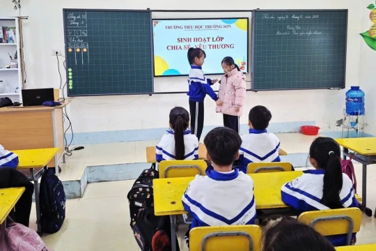 Gieo mầm yêu thương từ điều bình dị