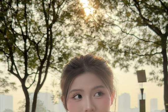 Mỹ nhân phim Việt giờ vàng lên tiếng về ồn ào tình cảm