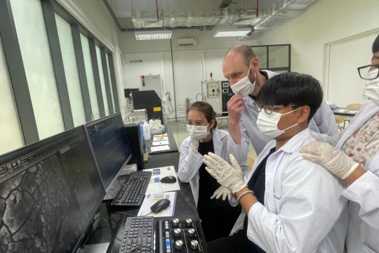 Các trường đại học Việt Nam mang gì ra thế giới?