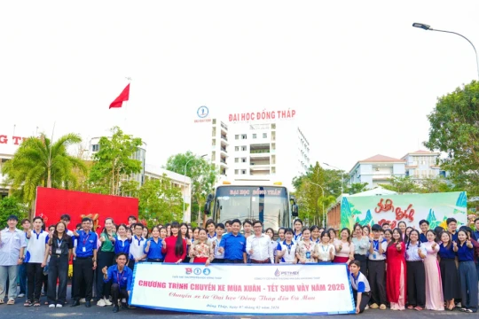 Ấm áp chuyến xe mùa xuân - Tết sum vầy 2026 của Trường ĐH Đồng Tháp