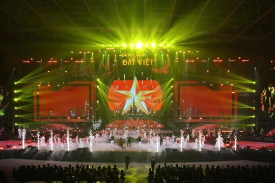 'Đường Xuân đất Việt 2026 – Hội tụ' kết nối hào khí mùa Xuân từ biên giới đến hải đảo