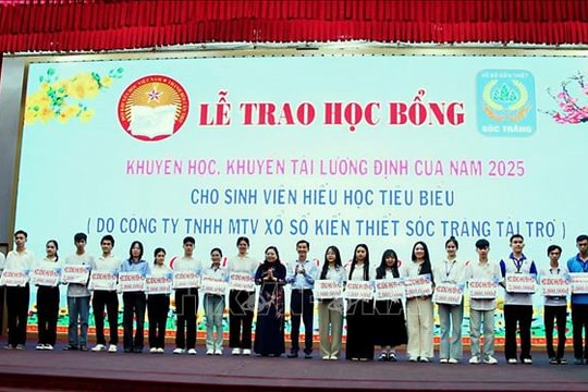 Tiếp sức cho sinh viên hiếu học tiêu biểu