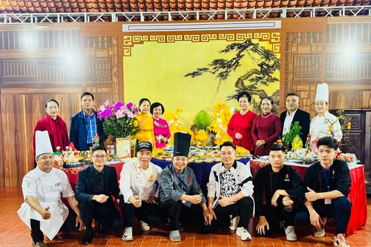 Hiệp hội Văn hóa Ẩm thực tỉnh Ninh Bình đồng hành cùng Happy Tết 2026: Lan tỏa hương vị sum vầy trong không gian di sản