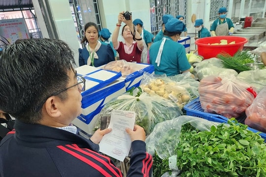 Công khai nguồn gốc xuất xứ thực phẩm trong bữa ăn bán trú