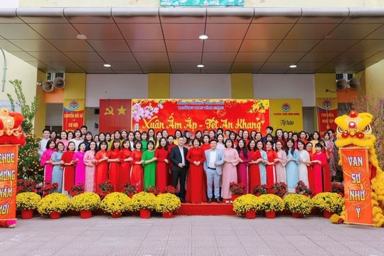 Trường THCS Vĩnh Hưng rộn ràng tổ chức “Ngày hội Xuân” với chủ đề “Xuân ấm áp - Tết an khang” năm học 2025–2026