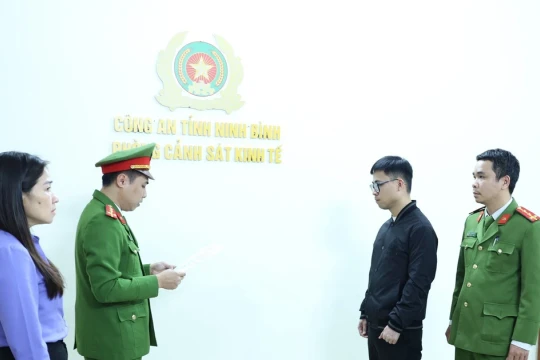 Cao điểm trấn áp tội phạm dịp Tết: Bóc gỡ loạt đường dây buôn lậu vàng, bạc