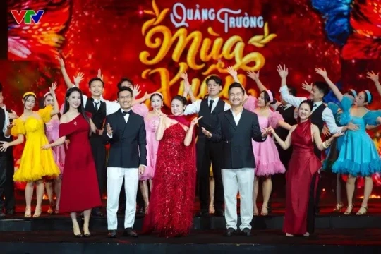 Gặp nhau cuối năm: Khởi đầu của những ước vọng hạnh phúc