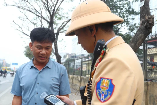 Gần 1.600 lái xe 'dính cồn' ngày mùng 1 Tết