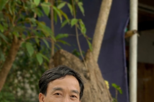 Thầy giáo dạy văn 30 năm đứng lớp chưa từng giao bài tập Tết cho học sinh