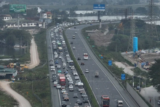 Cục CSGT: Dự kiến đóng chiều ra khỏi Hà Nội và TPHCM để nhường cho xe vào thành phố