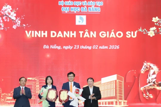 Đại học Đà Nẵng có thêm 28 giáo sư, phó giáo sư bổ nhiệm mới